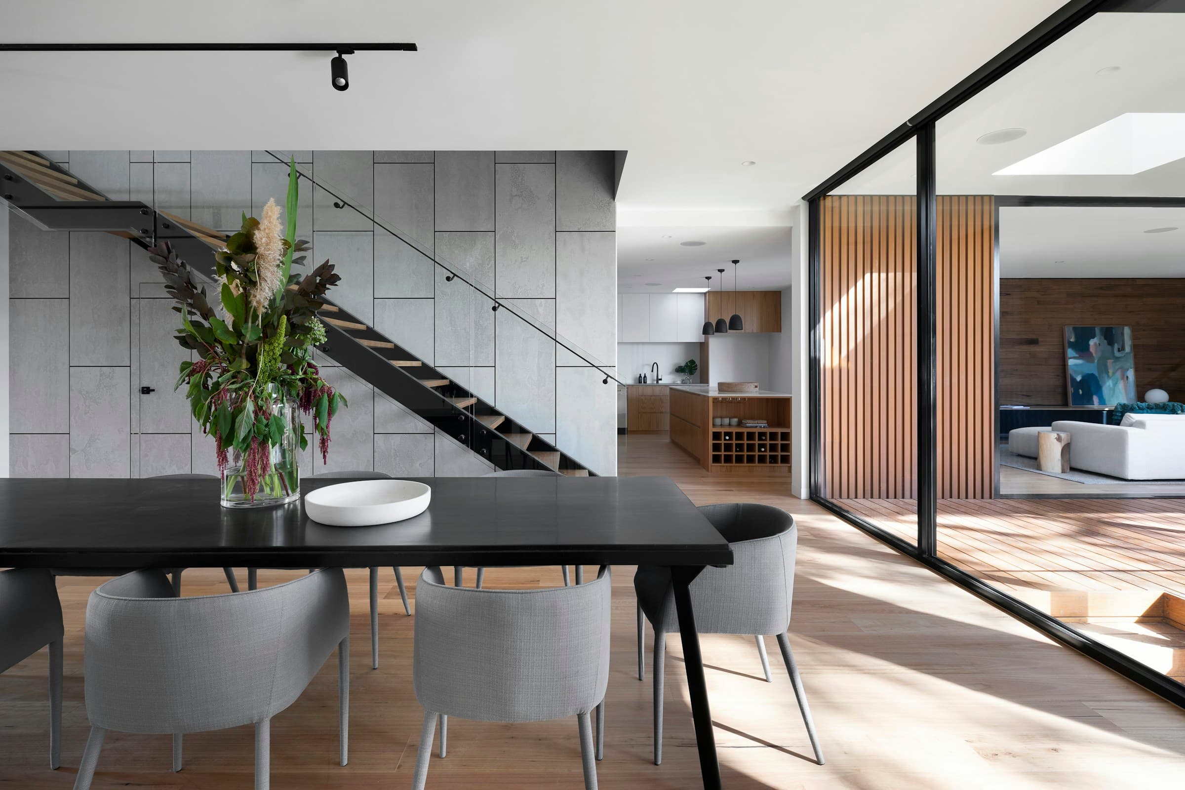 Calm modern interior — FocusVillas